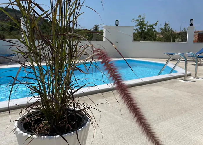 Memories Aparthotel 3*